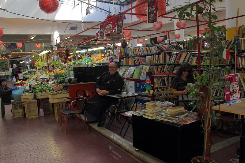 italy0453.JPG - Mercato Trieste