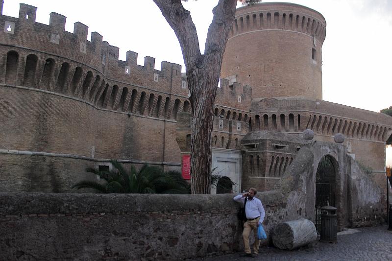 italy0481.JPG - The medieval village of Ostia Antica with the Giulio II castle