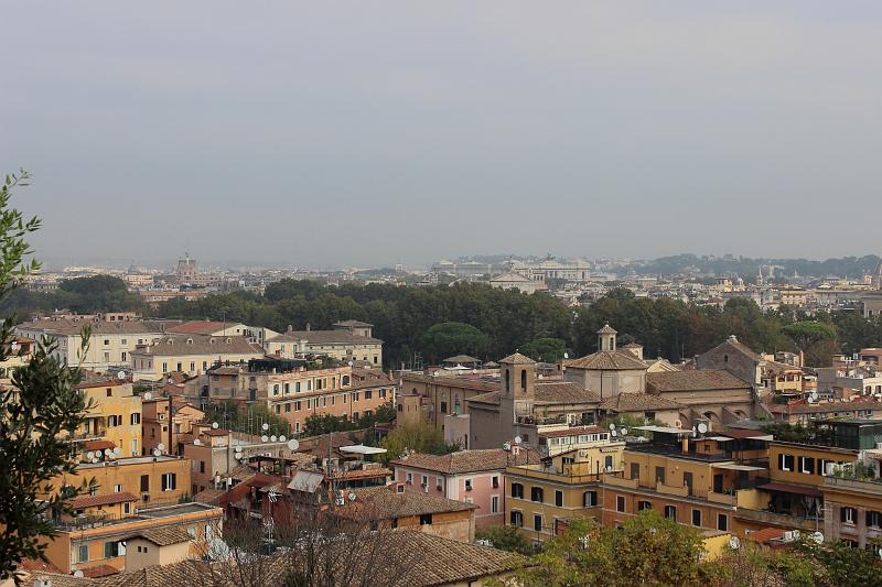 italy0511.JPG - Rome from the Gianicolo Hill 