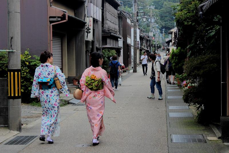 japan0510.JPG - Higashichaya Old Town in Kanazawa