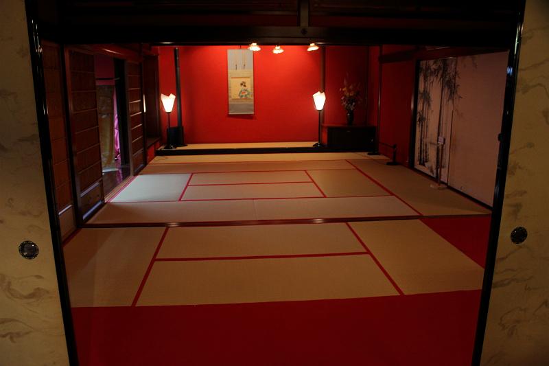 japan0515.JPG - Geisha House