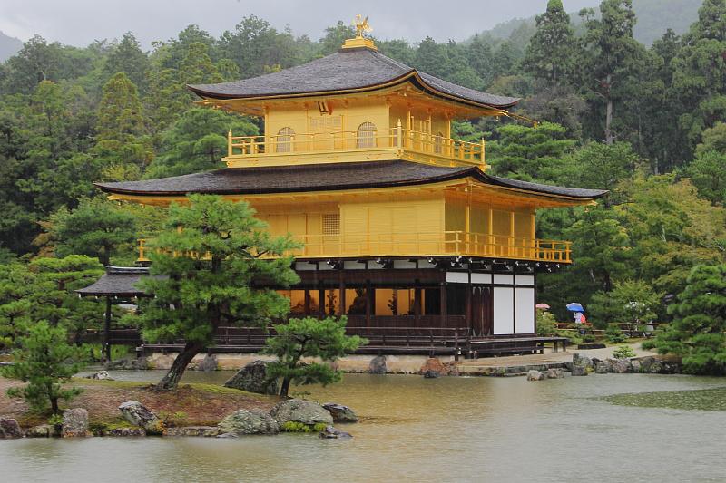 japan0049.JPG - Kinkaku-ji, Zen Buddhist temple 