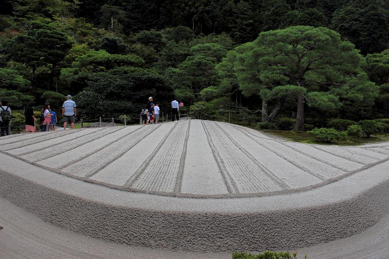 japan0123.JPG - Ginkakuji Temple (Silver Pavilion) 