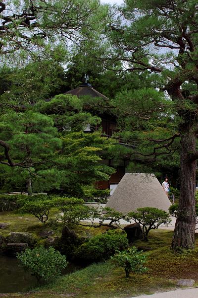 japan0125.JPG - Ginkakuji Temple (Silver Pavilion) 