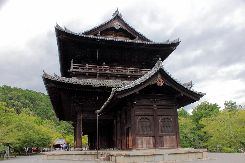 japan0183.JPG - Sanmon Gate at Nanzen-ji Temple 