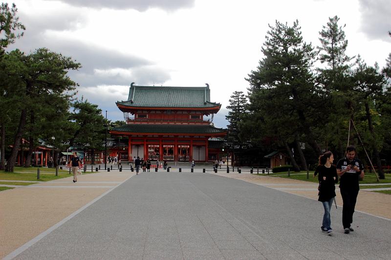 japan0199.JPG - Heian Jingu Shrine