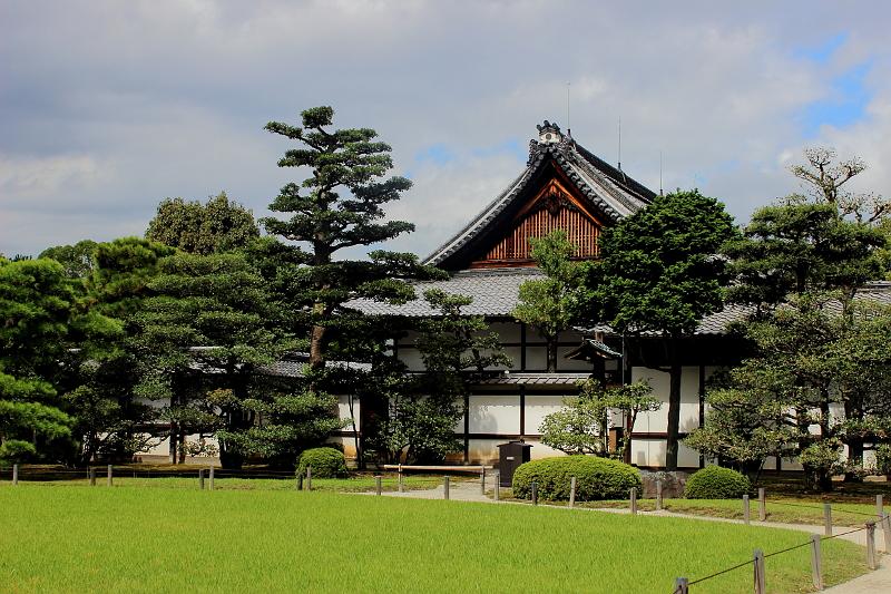 japan0214.JPG - Nijo-jo Castle