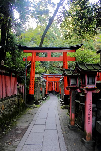 japan0424.JPG - Fushimi Inari Shrine