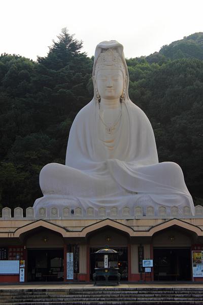 japan0559.JPG - Ryozen Kannon WWII Memorial