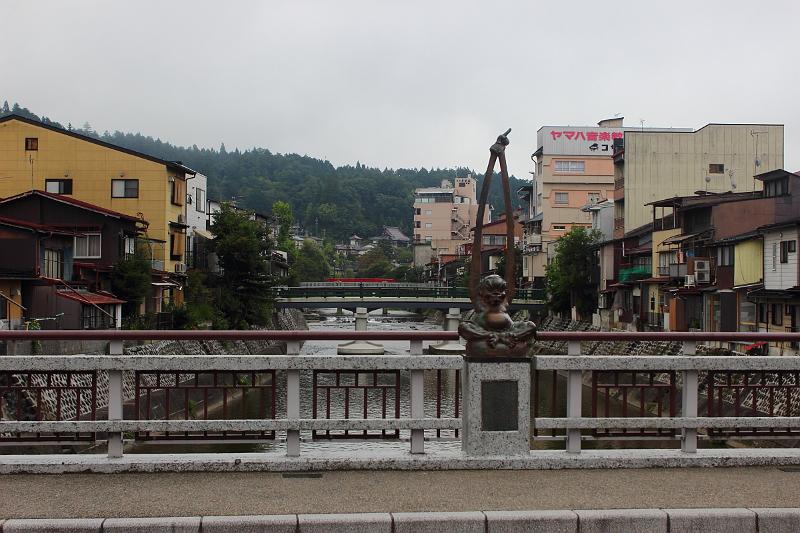 japan0461.JPG - Takayama river