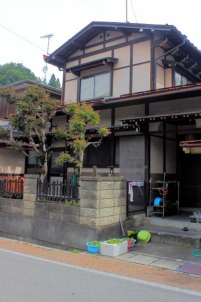 japan0487.JPG - A house in Takayama