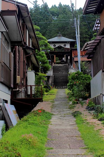 japan0488.JPG - On the Temple path