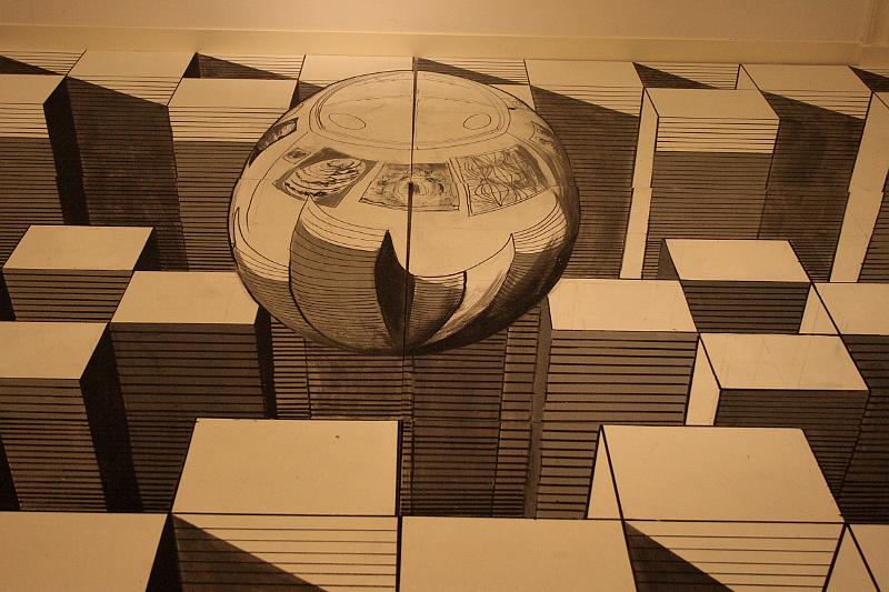 nederland7345.JPG - Escher in Het Paleis, The Hague