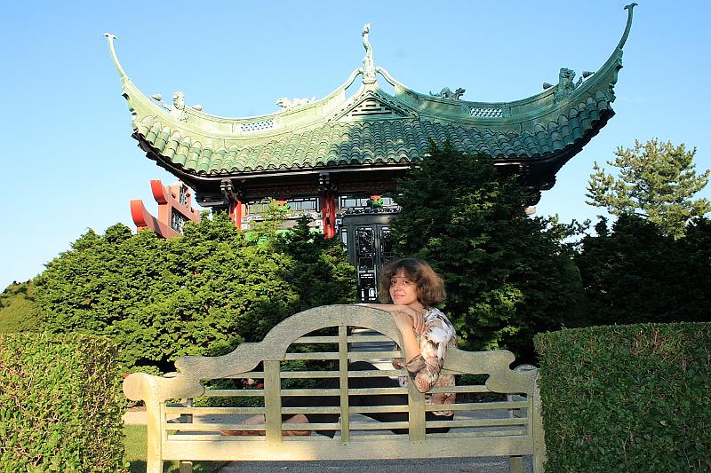 newport2618.JPG - Chinese Tea House in Marble House