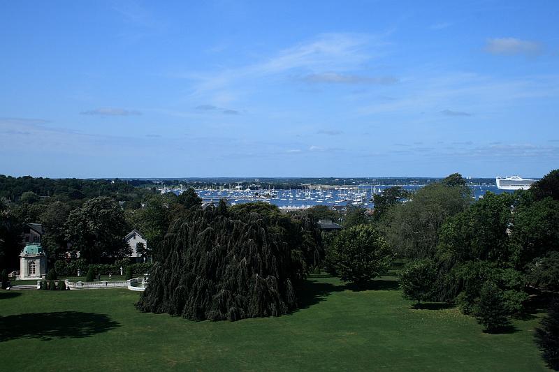 Newp0001.JPG - View to Newport from the Elms Roof