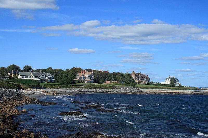 Newp0004.JPG - Cliff Walk