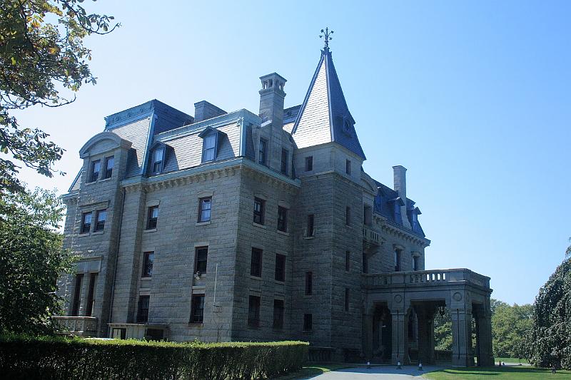 newp4099.JPG - Chateau-sur-Mer