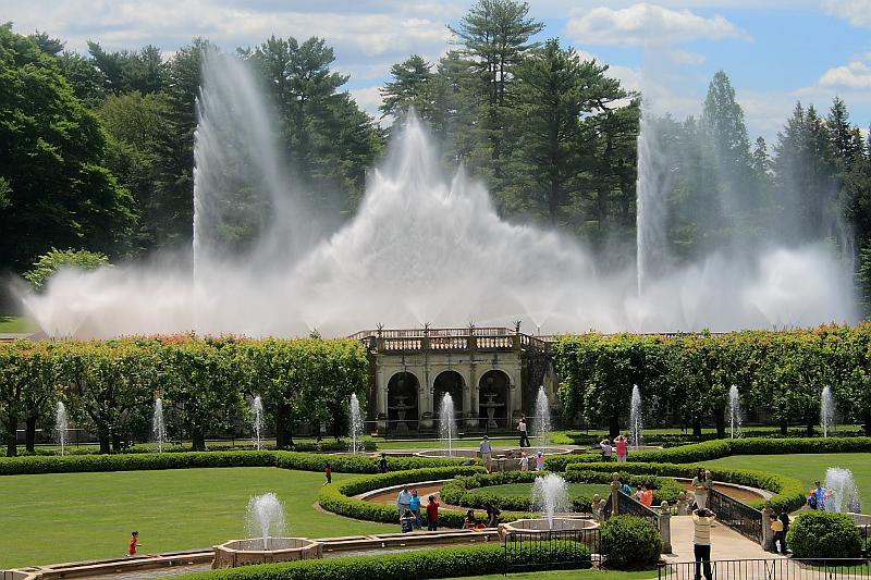 phil0763.JPG - Longwood gardens - Main Fountain