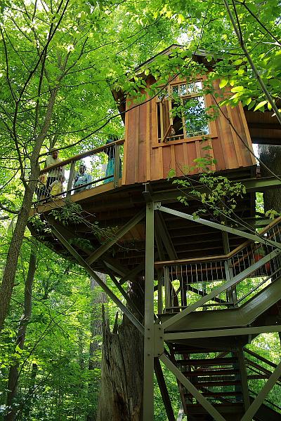 phil0801.JPG - Longwood gardens - Nature's Castle