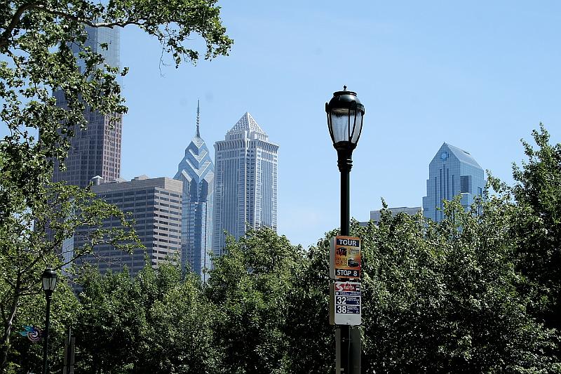 phil0955.JPG - Skyscrapers of Philadelphia