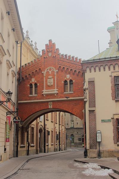 poland082.JPG -  Arch on Pijarska Street