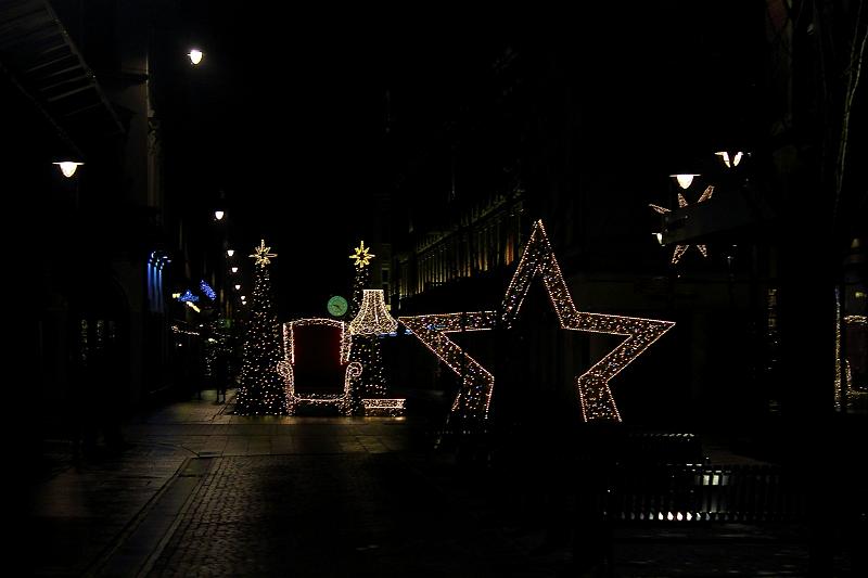 poland156.JPG - Lodz in evening