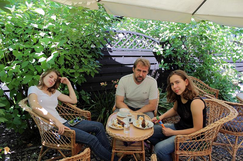 poland027.JPG - Cafe Na Trakcie in Poznan