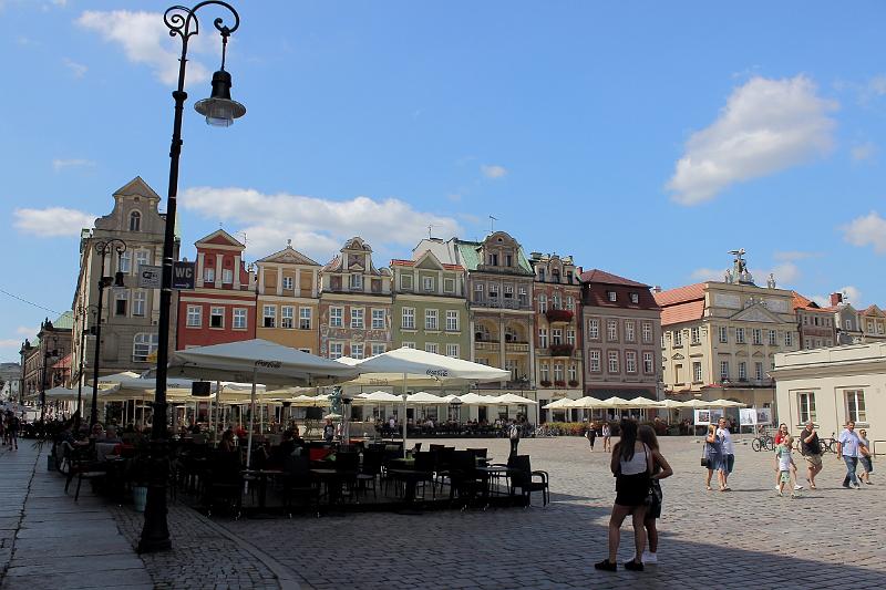 poland041.JPG - Old Market Square of Poznan