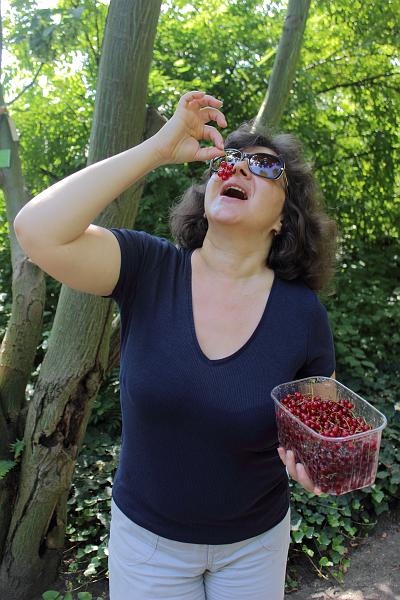 poland091.JPG - In the Botanical Garden