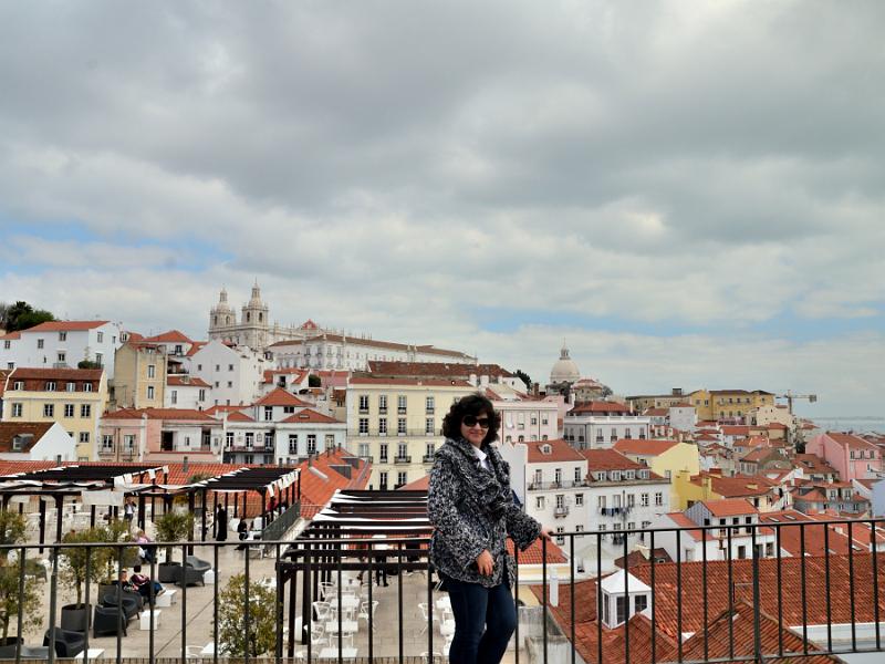portugal013.jpg - View on the Alfama district and Monastery of São Vicente de Fora