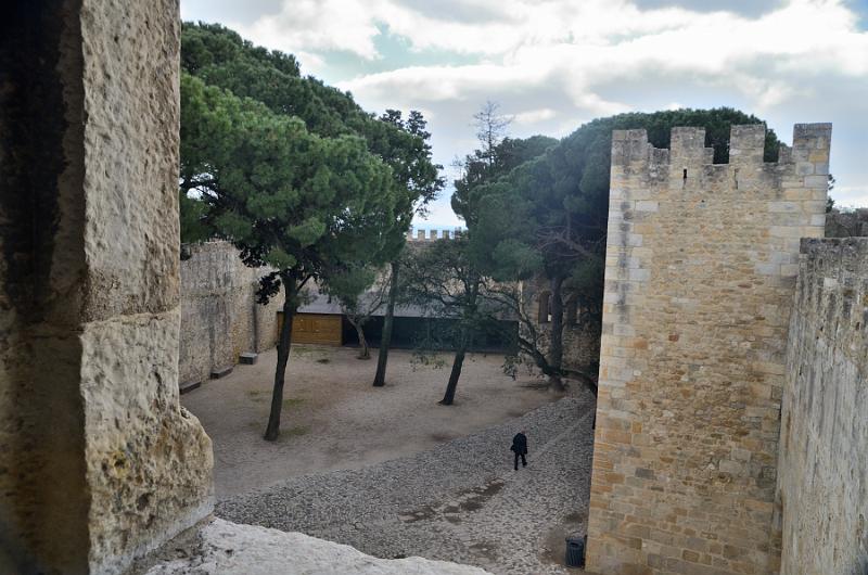 portugal029.jpg - St. George Castle 