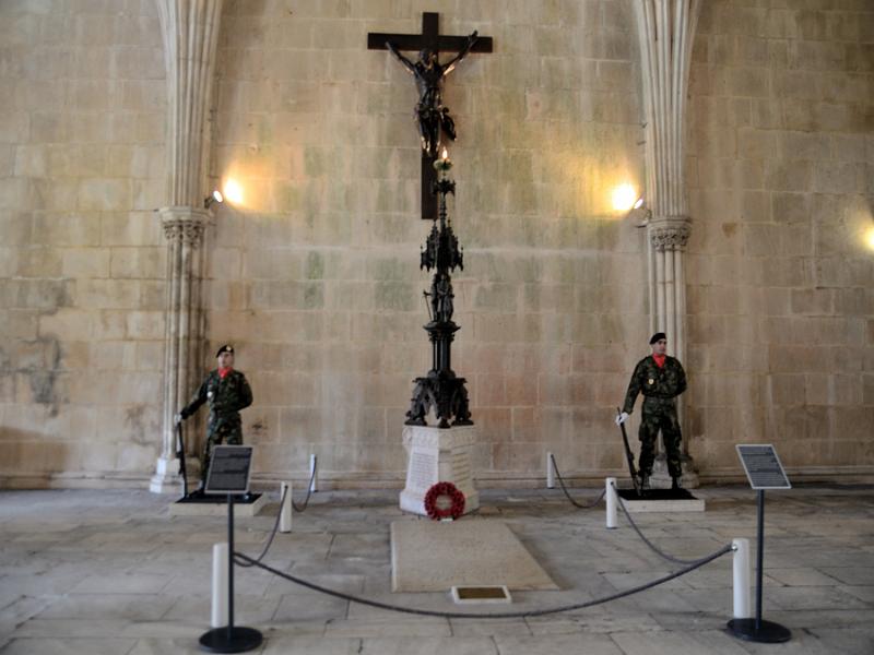 portugal069.jpg - Batalha Monastery