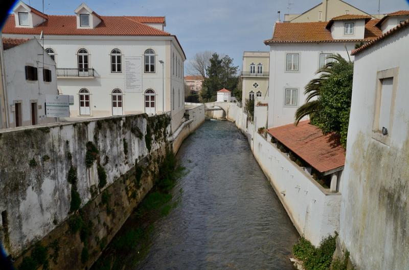portugal078.jpg - River in a town of Alcobaca