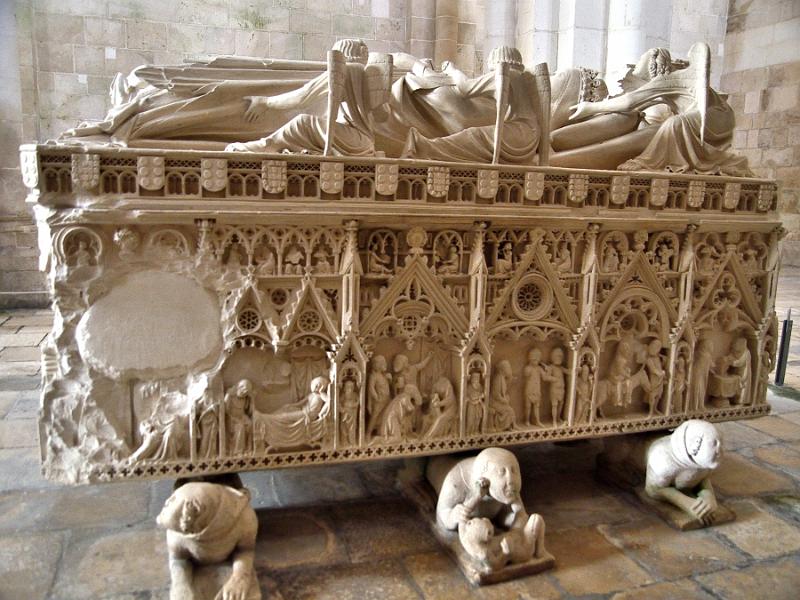 portugal081.jpg - Carved sarcophagus inside the Monastery