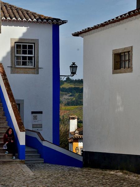 portugal090.jpg - A street in Obidos 