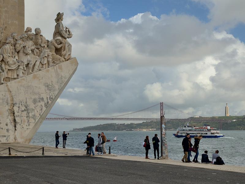 portugal135.jpg - Monument to discoveries 