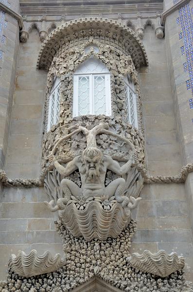 portugal193.jpg - Triton Gate in Pena Palace