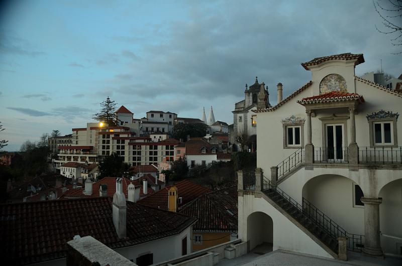 portugal231.jpg - Sintra in the evening
