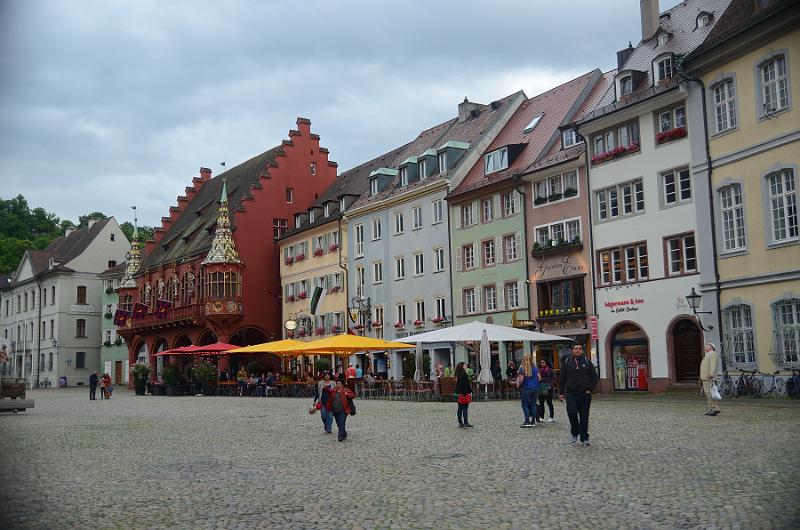 schwarz069.jpg - Freiburg, Cathedral Square