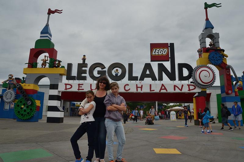 schwarz100.jpg - Legoland