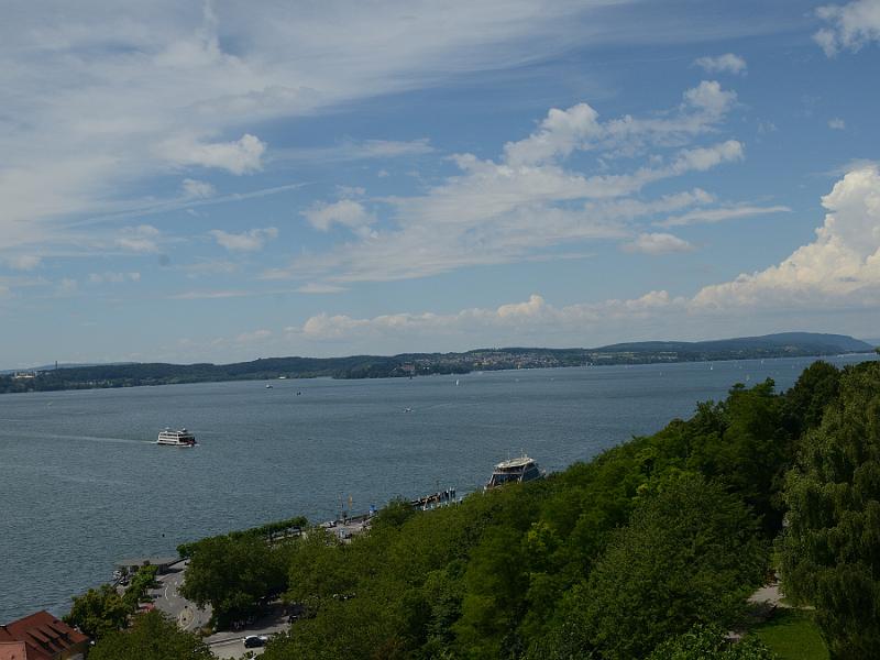 schwarz200.jpg - View on Bodensee from the Old Castle