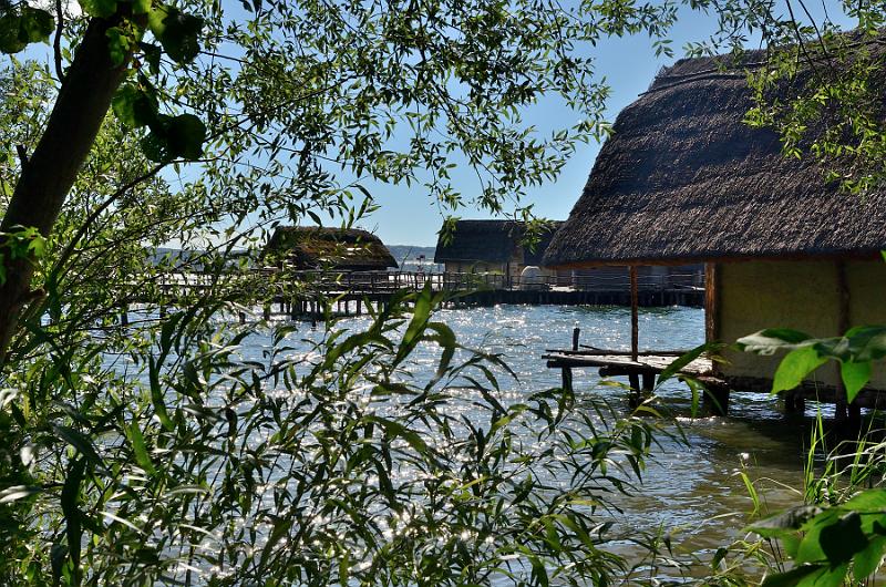 schwarz209.jpg - "Stilt house museum" on Bodensee