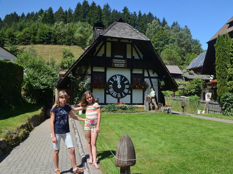 schwarz349.jpg - Cuckoo clocks in Schonach