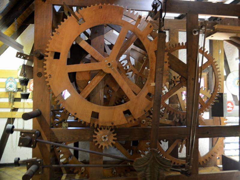 schwarz353.jpg - Cuckoo clocks in Schonach