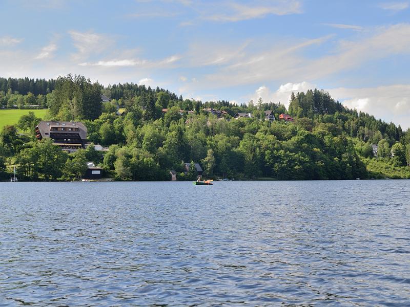 schwarz399.jpg - Boat trip on Lake Titisee