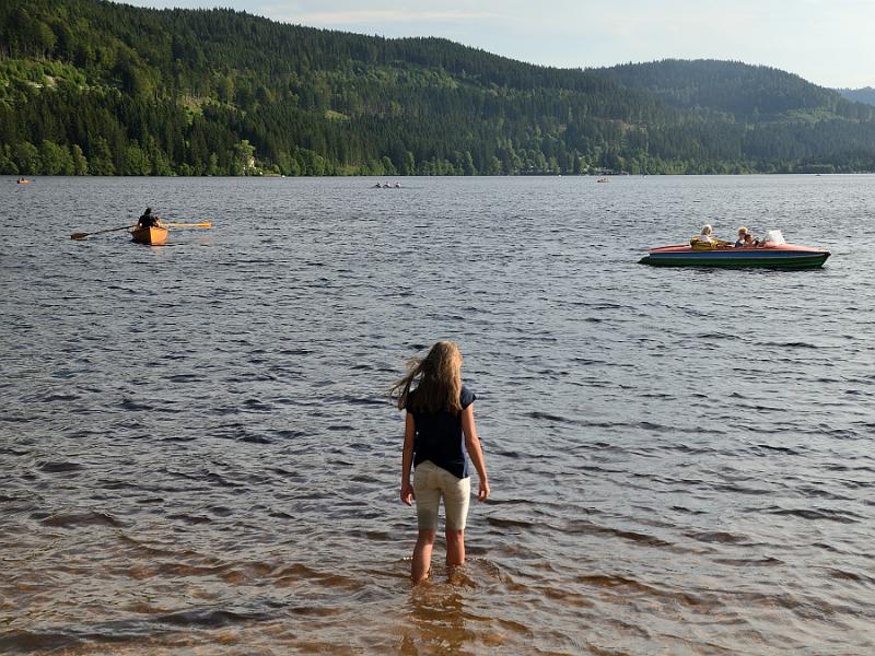 schwarz407.jpg - Lake Titisee