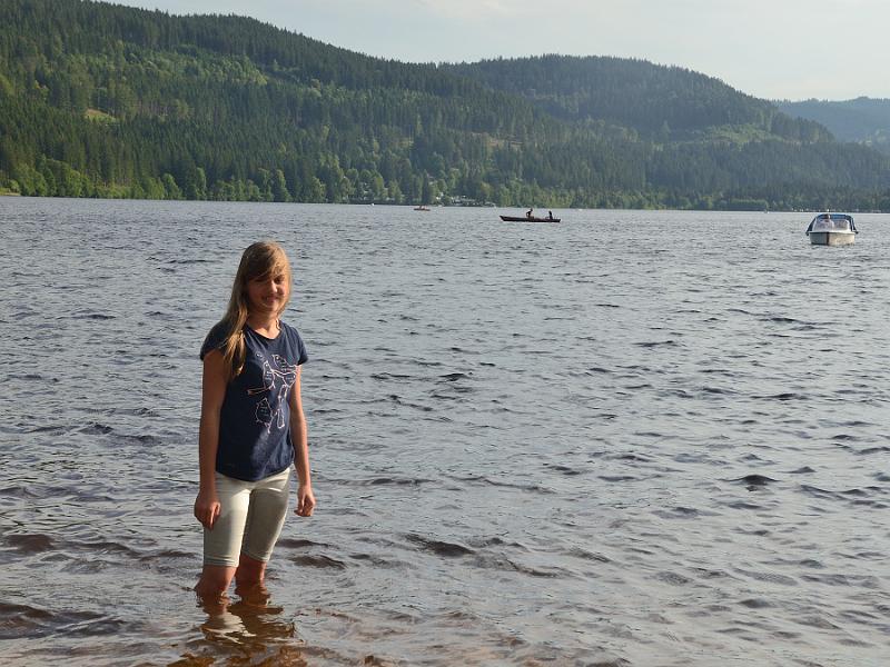 schwarz409.jpg - Lake Titisee