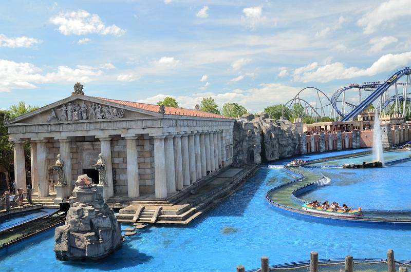 schwarz422.jpg - Europa-Park