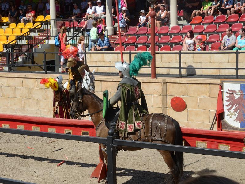 schwarz425.jpg - Show in Europa-Park