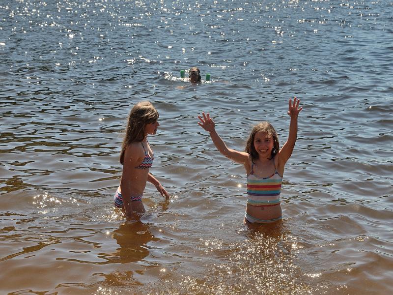 schwarz464.jpg - Lake Schluchsee